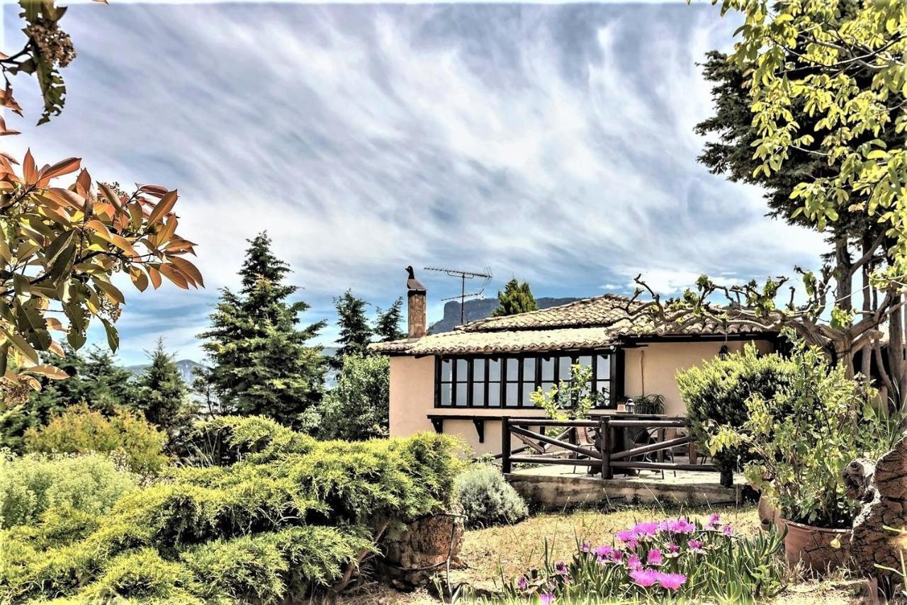 Ampelos Estate อากราตา ภายนอก รูปภาพ