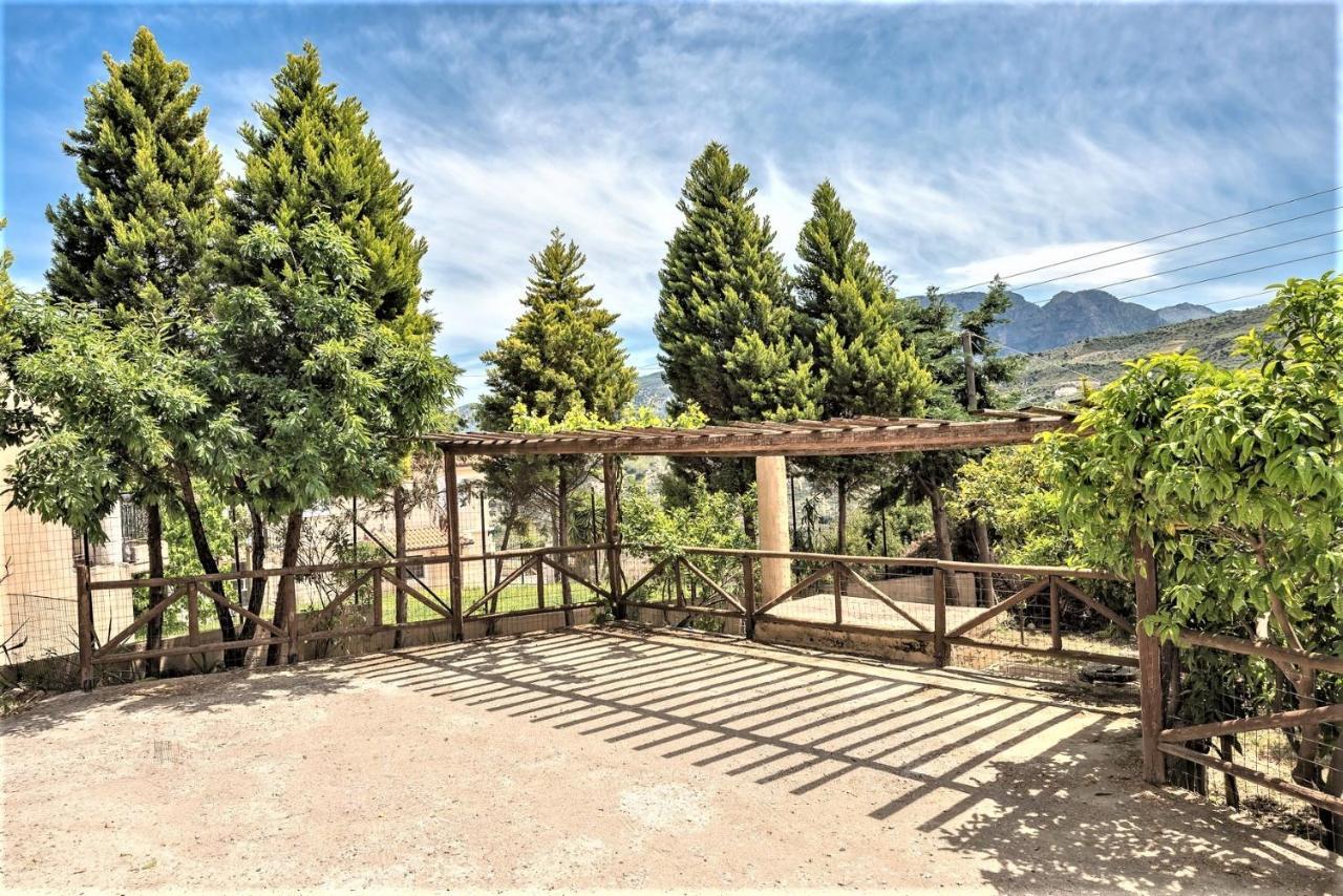 Ampelos Estate อากราตา ภายนอก รูปภาพ